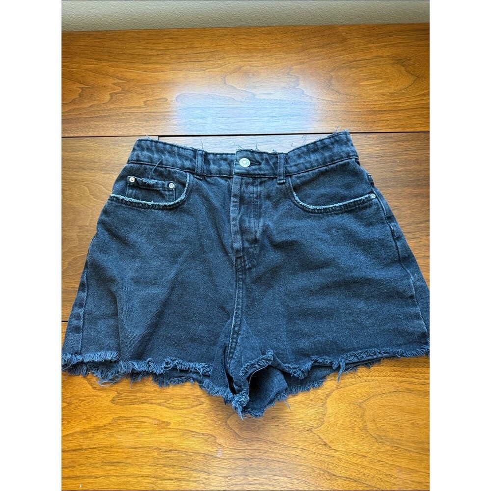 Zara Black Frayed Hem High-Rise Denim Shorts